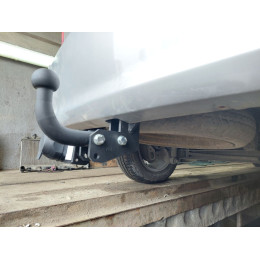 H.T79.A HALTY Фаркоп на Toyota Wish 2WD/4WD 2003-2009, 2009-2017 без подрезки бампера. Тип шара: A. Нагрузки: 750/75 кг, масса фаркопа 15,3 кг