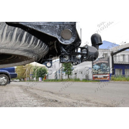 3032-A ORIS Фаркоп на Toyota Land Cruiser 100 VX 1998-2007, Lexus LX470 2003-2007 без выреза в бампере. Тип шара: A. Нагрузки: 1500/100 кг, масса фаркопа 20 кг (без электрики в комп