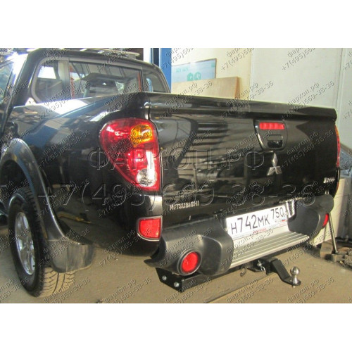 FA 0857-E Бизон Фаркоп на Mitsubishi L200 Long (удлиненный) 2013-2015 без подрезки бампера. Тип шара: E (легкосъемный шар под квадрат). Нагрузки: 3500/120 кг. Не комплектуется электрикой
