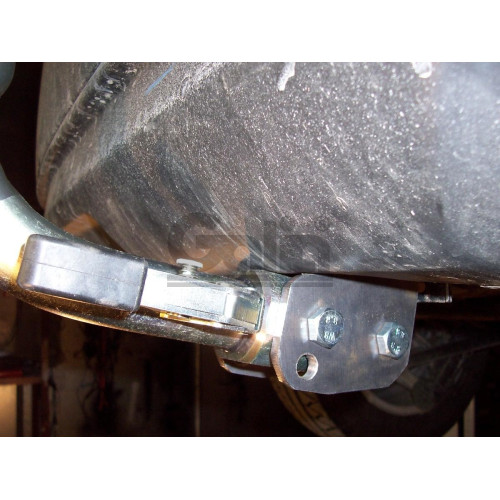 C055C GALIA Полностью оцинкованный фаркоп на Citroen C5 III седан 2008-2017, Peugeot 407 седан 2004-2010. Только для моделей с одной трубой глушителя. для Peugeot 407 2008 год - необходима подрезка в нижней части бампера. Подрозетник убирается за бампер. 
