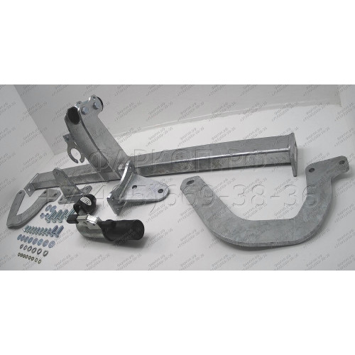 C055C GALIA Полностью оцинкованный фаркоп на Citroen C5 III седан 2008-2017, Peugeot 407 седан 2004-2010. Только для моделей с одной трубой глушителя. для Peugeot 407 2008 год - необходима подрезка в нижней части бампера. Подрозетник убирается за бампер. 