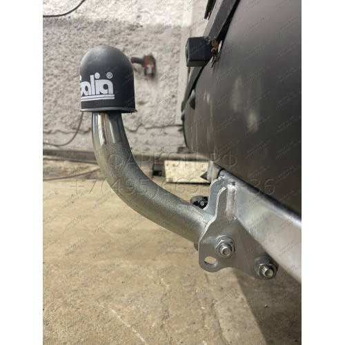 F083A GALIA Полностью оцинкованный фаркоп на Ford Tourneo Connect 2002-2014, Transit Connect 2002-2014. Тип шара: A. Установка без снятия и выреза бампера. Нагрузки: 1200/75 кг, масса фаркопа 15,02 кг