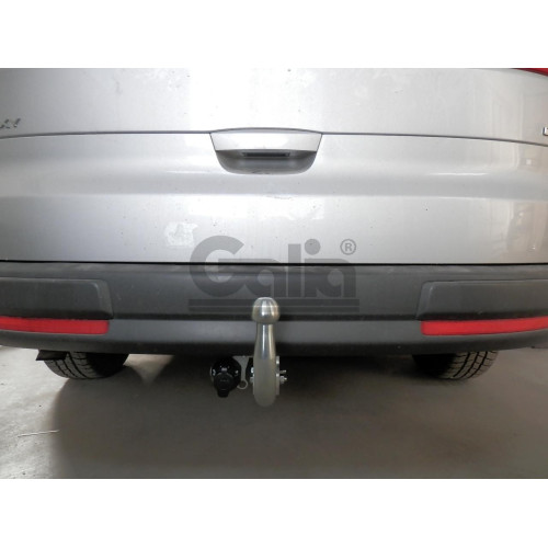 F114A GALIA Полностью оцинкованный фаркоп на Ford Galaxy 2006-2015, Ford S-MAX 2006-2015. Подрозетник убирается за бампер. Тип шара: A. Невидимый вырез бампера. Нагрузки: 1800/100 кг, масса фаркопа 15,12 кг
