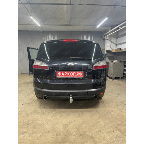 F114A GALIA Полностью оцинкованный фаркоп на Ford Galaxy 2006-2015, Ford S-MAX 2006-2015. Подрозетник убирается за бампер. Тип шара: A. Невидимый вырез бампера. Нагрузки: 1800/100 кг, масса фаркопа 15,12 кг