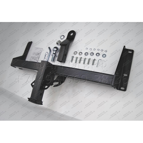FA 0958-E Бизон Фаркоп на Mitsubishi Outlander 2003-2007 без подрезки бампера. Тип шара: E (легкосъемный шар под квадрат). Нагрузки: 2700/120 кг. Не комплектуется электрикой