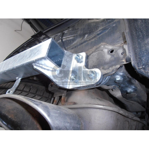 H069A GALIA Полностью оцинкованный фаркоп на Hyundai Santa Fe 2006-2012, Kia Sorento 2009-2012. Тип шара: A. Подрезка бампера. Нагрузки: 2500/100 кг, масса фаркопа 19,02 кг