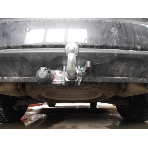 H069A GALIA Полностью оцинкованный фаркоп на Hyundai Santa Fe 2006-2012, Kia Sorento 2009-2012. Тип шара: A. Подрезка бампера. Нагрузки: 2500/100 кг, масса фаркопа 19,02 кг
