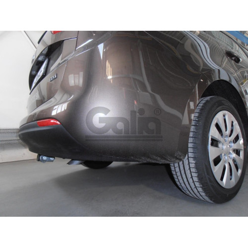 H088A GALIA Полностью оцинкованный фаркоп на Hyundai i30 универсал 2012-2017, Kia Ceed универсал 2012-2018. Подрозетник убирается за бампер. Тип шара: A. Невидимый вырез бампера. Нагрузки: 1500/80 кг, масса фаркопа 15,62 кг