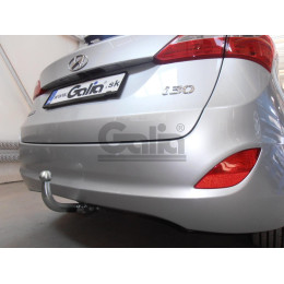 H088A GALIA Полностью оцинкованный фаркоп на Hyundai i30 универсал 2012-2017, Kia Ceed универсал 2012-2018. Подрозетник убирается за бампер. Тип шара: A. Невидимый 