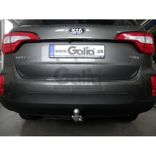 H091C GALIA Полностью оцинкованный фаркоп на Hyundai Santa Fe 2012-2018, 2018-2021, Kia Sorento 2012-2015, 2015-2020. Подрозетник убирается за бампер. Тип шара: C (горизонтальный съемный). Подрезка бампера. Нагрузки: 2600/120 кг, масса фаркопа 18,57 кг