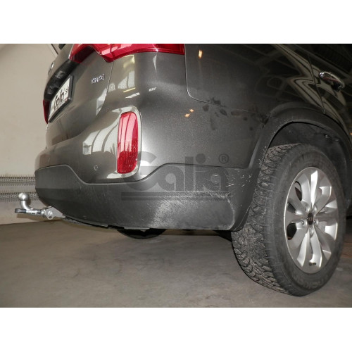 H091C GALIA Полностью оцинкованный фаркоп на Hyundai Santa Fe 2012-2018, 2018-2021, Kia Sorento 2012-2015, 2015-2020. Подрозетник убирается за бампер. Тип шара: C (горизонтальный съемный). Подрезка бампера. Нагрузки: 2600/120 кг, масса фаркопа 18,57 кг