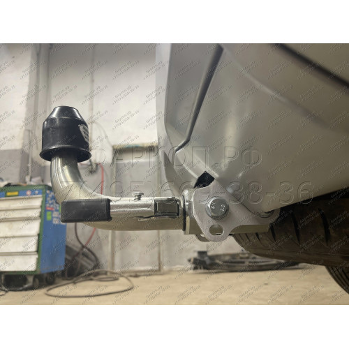 H091C GALIA Полностью оцинкованный фаркоп на Hyundai Santa Fe 2012-2018, 2018-2021, Kia Sorento 2012-2015, 2015-2020. Подрозетник убирается за бампер. Тип шара: C (горизонтальный съемный). Подрезка бампера. Нагрузки: 2600/120 кг, масса фаркопа 18,57 кг