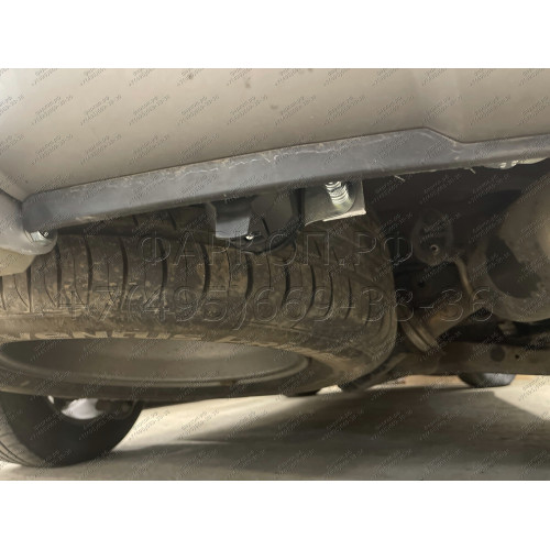 H091C GALIA Полностью оцинкованный фаркоп на Hyundai Santa Fe 2012-2018, 2018-2021, Kia Sorento 2012-2015, 2015-2020. Подрозетник убирается за бампер. Тип шара: C (горизонтальный съемный). Подрезка бампера. Нагрузки: 2600/120 кг, масса фаркопа 18,57 кг