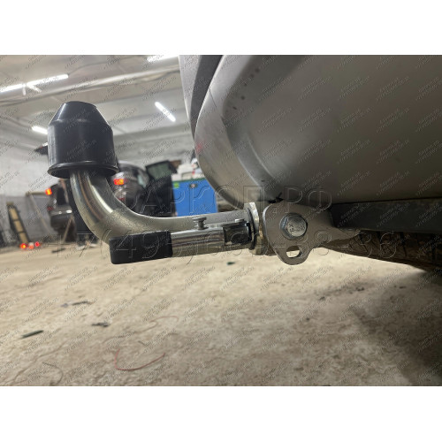H091C GALIA Полностью оцинкованный фаркоп на Hyundai Santa Fe 2012-2018, 2018-2021, Kia Sorento 2012-2015, 2015-2020. Подрозетник убирается за бампер. Тип шара: C (горизонтальный съемный). Подрезка бампера. Нагрузки: 2600/120 кг, масса фаркопа 18,57 кг