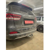 H091C GALIA Полностью оцинкованный фаркоп на Hyundai Santa Fe 2012-2018, 2018-2021, Kia Sorento 2012-2015, 2015-2020. Подрозетник убирается за бампер. Тип шара: C (горизонтальный съемный). Подрезка бампера. Нагрузки: 2600/120 кг, масса фаркопа 18,57 кг