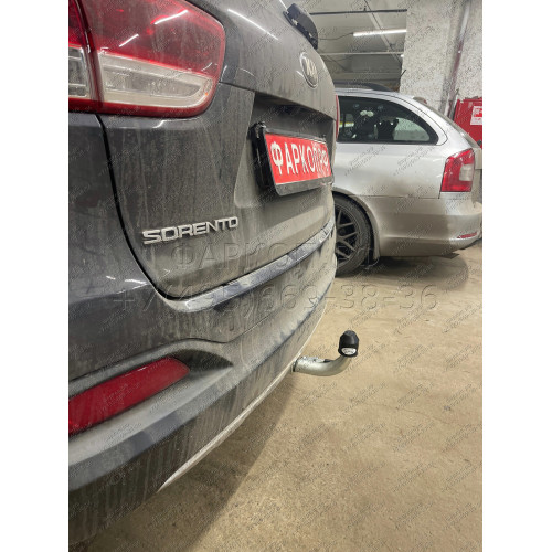 H091C GALIA Полностью оцинкованный фаркоп на Hyundai Santa Fe 2012-2018, 2018-2021, Kia Sorento 2012-2015, 2015-2020. Подрозетник убирается за бампер. Тип шара: C (горизонтальный съемный). Подрезка бампера. Нагрузки: 2600/120 кг, масса фаркопа 18,57 кг