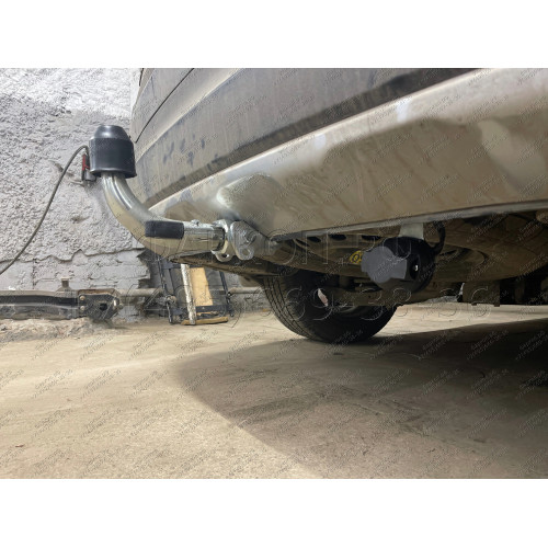 H091C GALIA Полностью оцинкованный фаркоп на Hyundai Santa Fe 2012-2018, 2018-2021, Kia Sorento 2012-2015, 2015-2020. Подрозетник убирается за бампер. Тип шара: C (горизонтальный съемный). Подрезка бампера. Нагрузки: 2600/120 кг, масса фаркопа 18,57 кг