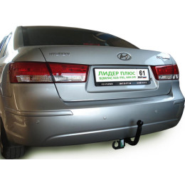 H211-A Лидер-плюс ТСУ для Hyundai Sonata (NF) седан 2004-2011. Требуется подрезка бампера. Нагрузки: 1300/75 кг, масса фаркопа 16,3 кг (без электрики в комплекте)