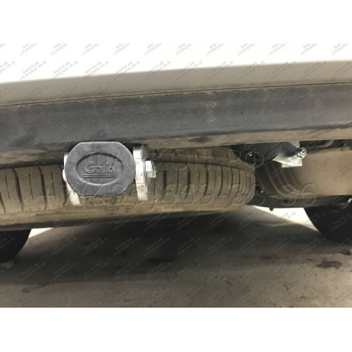 H091C GALIA Полностью оцинкованный фаркоп на Hyundai Santa Fe 2012-2018, 2018-2021, Kia Sorento 2012-2015, 2015-2020. Подрозетник убирается за бампер. Тип шара: C (горизонтальный съемный). Подрезка бампера. Нагрузки: 2600/120 кг, масса фаркопа 18,57 кг