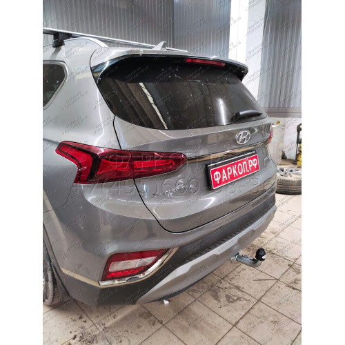 H091C GALIA Полностью оцинкованный фаркоп на Hyundai Santa Fe 2012-2018, 2018-2021, Kia Sorento 2012-2015, 2015-2020. Подрозетник убирается за бампер. Тип шара: C (горизонтальный съемный). Подрезка бампера. Нагрузки: 2600/120 кг, масса фаркопа 18,57 кг
