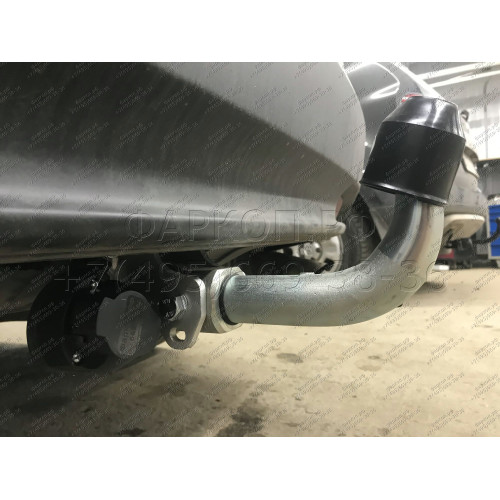 H089C GALIA Полностью оцинкованный фаркоп на Honda CR-V IV 2012-2017. Подрозетник убирается за бампер. Тип шара: C (горизонтальный съемный). Невидимый вырез бампера. Нагрузки: 2000/100 кг, масса фаркопа 19,27 кг