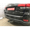 J010C GALIA Полностью оцинкованный фаркоп на Jeep Grand Cherokee WK2 2010-2021. Тип шара: C (горизонтальный съемный). Установка без выреза бампера. Нагрузки: 3500/175 кг, масса фаркопа 17,97 кг