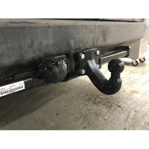 313376600001 WESTFALIA Фаркоп на Mercedes Sprinter 2006-, Volkswagen Crafter 2006-2017 без ступеньки. Без выреза в бампере. Площадка под шар фланцевого типа, без шара в комплекте (можно заказать отдельно шар 329062600001). Нагрузки 3500/150 кг, масса фарк