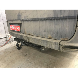 313376600001 WESTFALIA Фаркоп на Mercedes Sprinter 2006-, Volkswagen Crafter 2006-2017 без ступеньки. Без выреза в бампере. Площадка под шар фланцевого типа, без шара в компле