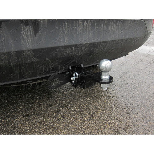 KSR-12-991122.00 PT GROUP Фаркоп на Kia Sorento 2012-2015, 2015-2020, кроме Prime, Hyundai Santa Fe 2012-2018. Требуется подрезка бампера. Тип шара: E (легкосъемный шар под квадрат). Нагрузки: 3000/80 кг, масса фаркопа 17,3 кг (без электрики в комплекте)