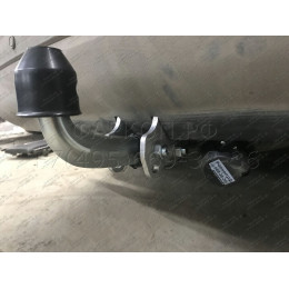 M126A GALIA Полностью оцинкованный фаркоп на Mitsubishi Outlander 2012-2019, 2019-2022. Подрозетник убирается за бампер. Тип шара: A. Подрезка бампера. Нагрузки: 2000/1