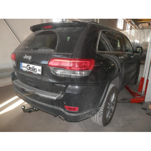 J010C GALIA Полностью оцинкованный фаркоп на Jeep Grand Cherokee WK2 2010-2021. Тип шара: C (горизонтальный съемный). Установка без выреза бампера. Нагрузки: 3500/175 кг, масса фаркопа 17,97 кг
