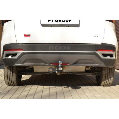 JJS-23-991122.00 PT GROUP Фаркоп на Tenet T7 2025-, Chery Tiggo 7L 2025-, Jaecoo J7 2023-, Omoda C5 2024- без снятия и подрезки бампера. Тип шара: E (легкосъемный шар под квадрат). Нагрузки: 1000/75 кг, масса фаркопа 18 кг (без электрики в комплекте)