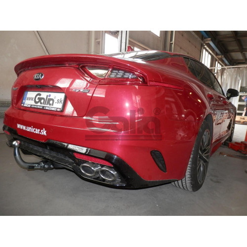 K045C GALIA Полностью оцинкованный фаркоп на Kia Stinger 2017-2023. Тип шара: C (горизонтальный съемный). Невидимый вырез бампера. Нагрузки: 1500/75 кг, масса фаркопа 19,37 кг