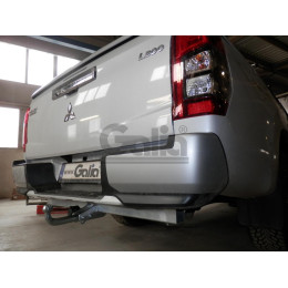 M120A GALIA Полностью оцинкованный фаркоп на Mitsubishi L200 1996-2006, 2006-2015, 2015-2023, FIAT Fullback 2016-2019. Тип шара: A. Без выреза бампера. Нагрузки: 3100/125 кг, масса фар