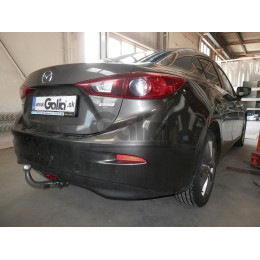 M135C GALIA Полностью оцинкованный фаркоп на Mazda 3 седан 2013-2019. Подрозетник убирается за бампер. Тип шара: C (горизонтальный съемный). Установка бе