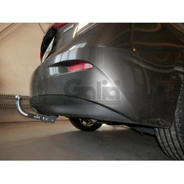 M135C GALIA Полностью оцинкованный фаркоп на Mazda 3 седан 2013-2019. Подрозетник убирается за бампер. Тип шара: C (горизонтальный съемный). Установка бе