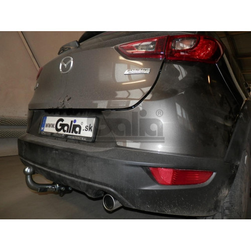 M137A GALIA Полностью оцинкованный фаркоп на Mazda CX-3 2015-. Подрозетник убирается за бампер. Тип шара: A. Невидимый вырез бампера. Нагрузки: 1800/80 кг, масса фаркопа 15,72 кг