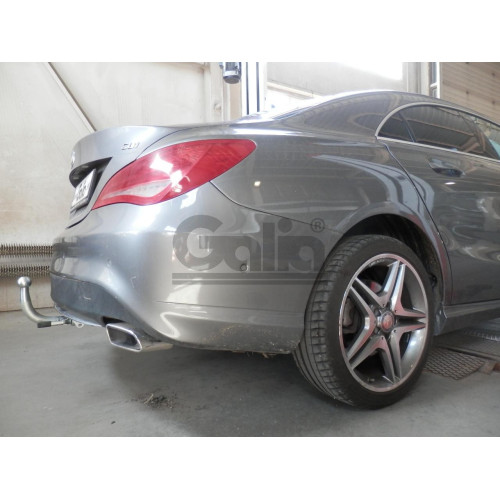 M146C GALIA Полностью оцинкованный фаркоп на Mercedes CLA-Class c117 купе / X117 универсал 2013-2019. Подрозетник убирается за бампер. Тип шара: C (горизонтальный съемный). Невидимый вырез бампера. Нагрузки: 1700/100 кг, масса фаркопа 16,72 кг