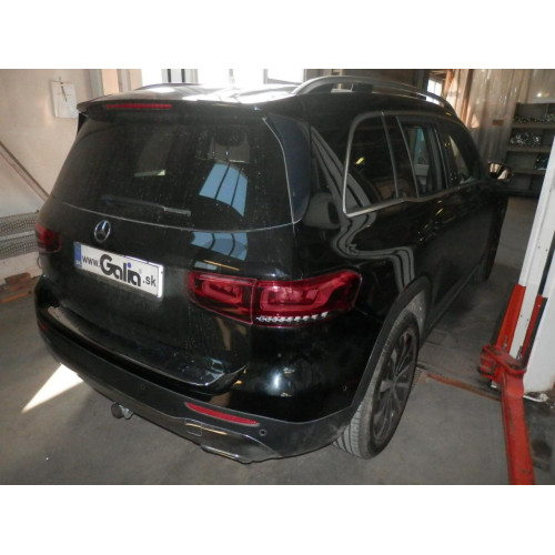 M150V GALIA Полностью оцинкованный фаркоп на Mercedes GLB-Class 2019-, Mercedes GLA-Class 2020-, Mercedes A-Class 2018-, Mercedes B-Class 2018-. Подрозетник убирается за бампер. Тип шара: AV (вертикальное быстросъемное крепление шара на ключе). Невидимый 