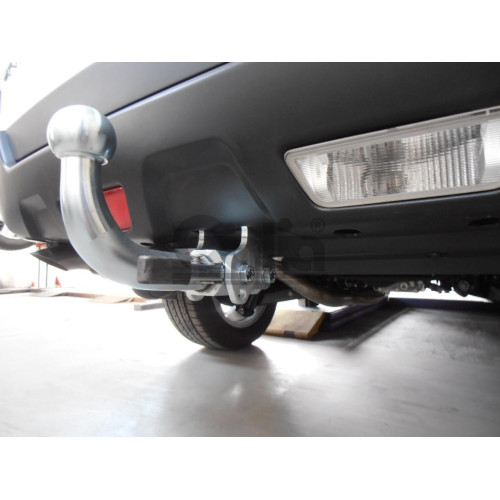 N050C GALIA Полностью оцинкованный фаркоп на Nissan X-Trail T31 2007-2014, исключая авто с парктроником. Тип шара: C (горизонтальный съемный). Подрезка бампера. Нагрузки: 2200/100 кг, масса фаркопа 19,37 кг