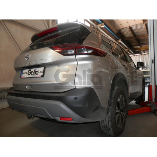 N061C GALIA Полностью оцинкованный фаркоп на Nissan X-Trail T33 2022-, Nissan Rogue T33 2021-. Подрозетник убирается за бампер. Тип шара: C (горизонтальный съемный). Невидимый вырез бампера. Нагрузки: 2000/100 кг, масса фаркопа 19,07 кг