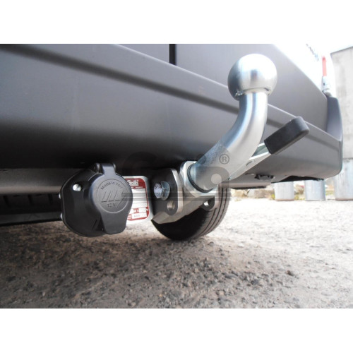 O060C GALIA Полностью оцинкованный фаркоп на Renault Master 2010-, Opel Movano B 2010-2021, Nissan NV400 2011-2021, Nissan Interstar 2022- фургон без ступеньки, передний привод, кроме двухскатных авто. Тип шара: C (горизонтальный съемный). Установка без с