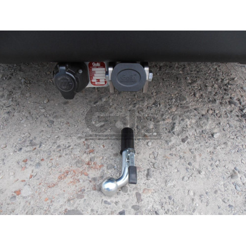 O060C GALIA Полностью оцинкованный фаркоп на Renault Master 2010-, Opel Movano B 2010-2021, Nissan NV400 2011-2021, Nissan Interstar 2022- фургон без ступеньки, передний привод, кроме двухскатных авто. Тип шара: C (горизонтальный съемный). Установка без с