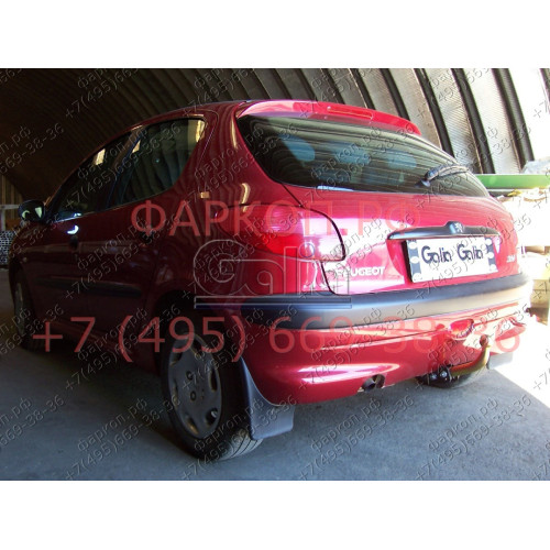 P003A GALIA Полностью оцинкованный фаркоп на Peugeot 206 хетчбек 3/5 дверей, купе, кабриолет 1998-2003. Подрозетник убирается за бампер. Тип шара: A. Подрезка бампера. Нагрузки: 1100/50 кг, масса фаркопа 13,02 кг