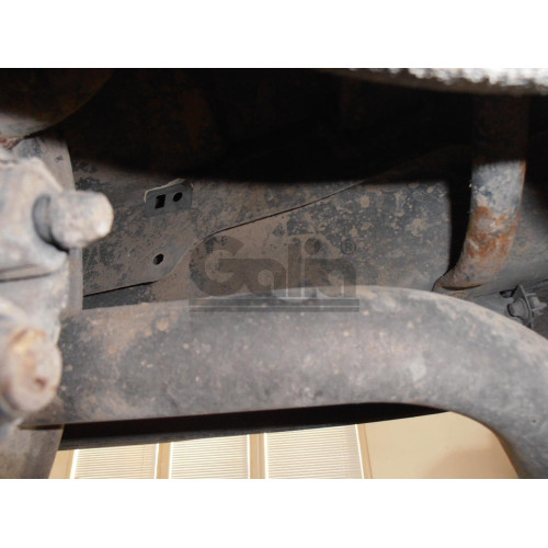 R046C GALIA Полностью оцинкованный фаркоп на Renault Scenic RX4 1999-2007. Тип шара: C (горизонтальный съемный). Установка без снятия и выреза бампера. Нагрузки: 1350/65 кг, масса фаркопа 18,85 кг