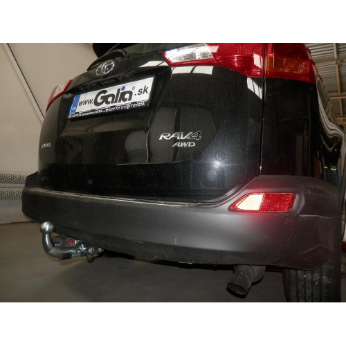 T061C GALIA Полностью оцинкованный фаркоп на Toyota RAV4 2013-2019. Тип шара: C (горизонтальный съемный). Минимальная подрезка бампера. Нагрузки: 2000/90 кг, масса фаркопа 24,47 кг