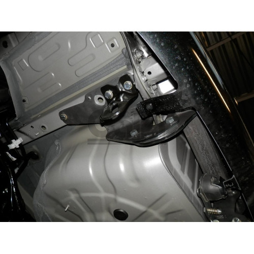 T062A GALIA Полностью оцинкованный фаркоп на Toyota Auris универсал 2013-2018. Подрозетник убирается за бампер. Тип шара: A. Установка без снятия и выреза бампера. Нагрузки: 1600/75 кг, масса фаркопа 16,82 кг