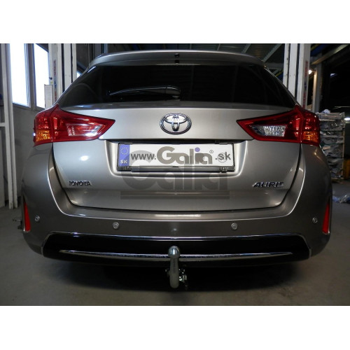 T062A GALIA Полностью оцинкованный фаркоп на Toyota Auris универсал 2013-2018. Подрозетник убирается за бампер. Тип шара: A. Установка без снятия и выреза бампера. Нагрузки: 1600/75 кг, масса фаркопа 16,82 кг