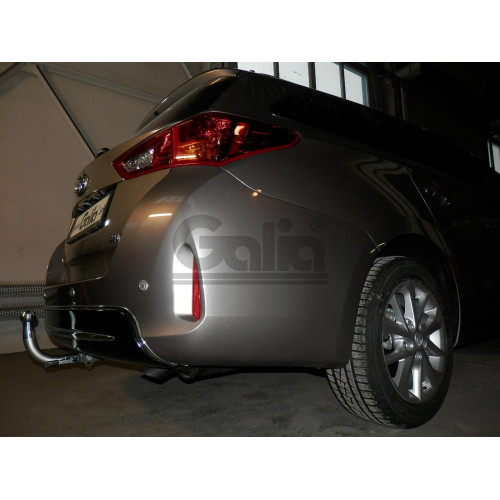 T062A GALIA Полностью оцинкованный фаркоп на Toyota Auris универсал 2013-2018. Подрозетник убирается за бампер. Тип шара: A. Установка без снятия и выреза бампера. Нагрузки: 1600/75 кг, масса фаркопа 16,82 кг