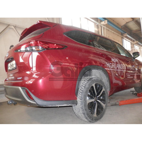 T077C GALIA Полностью оцинкованный фаркоп на Toyota Highlander 2021-. Тип шара: C (горизонтальный съемный). Без подрезки бампера. Нагрузки: 2200/100 кг, масса фаркопа 20,67 кг